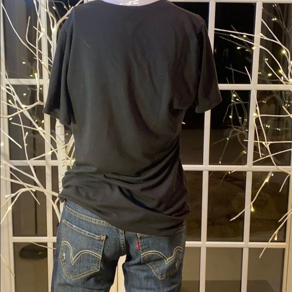 Under Armour tee - Picture 3 of 4